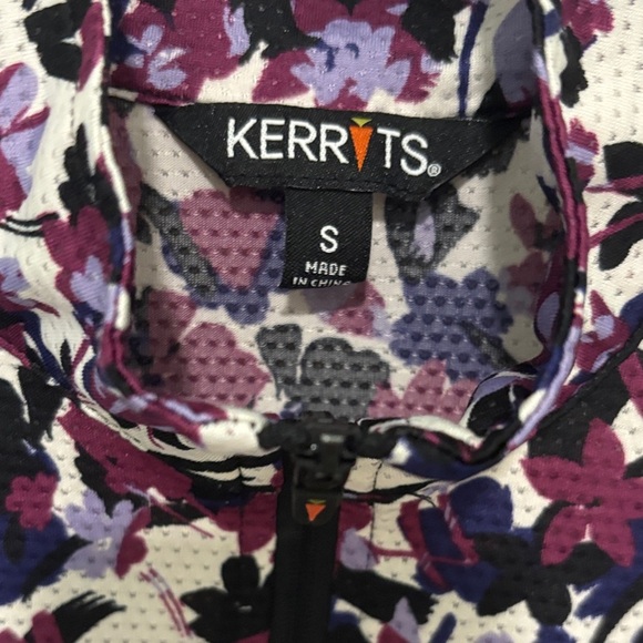 Kerrits Kids Ice Fill Short Sleeve in purple floral pattern size small - Picture 2 of 4